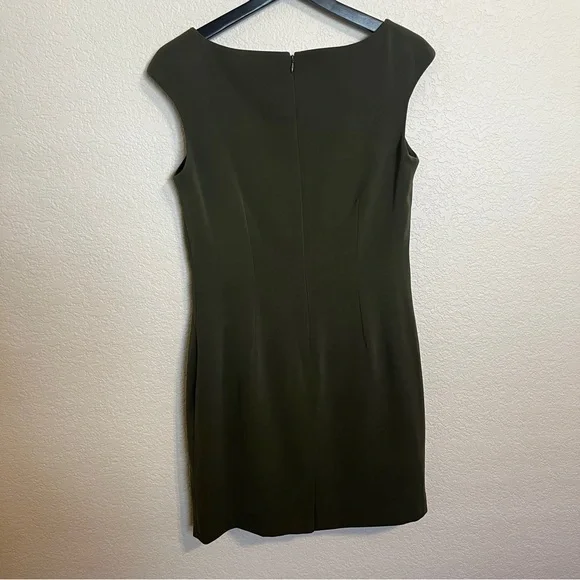 Tyler Gillis Olive Green Sleeveless Dress - Picture 4 of 9